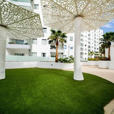 Apartamento Ocean Garden 212 *